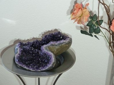 Amethyst Druse in Mutterstein #7