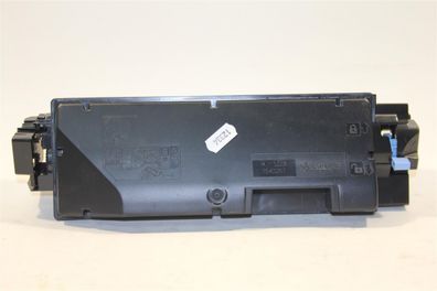 Kyocera TK-5305K Toner Black 1T02VM0NL0 -Bulk