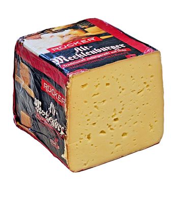 Alt Mecklenburger Tilsiter 45% kräftiger Käse 1kg