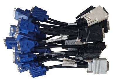 Adapterkabel 1x DMS-59 auf 2x VGA x 15 Stück 0G9438 , CN-0G9438-52204-65U-4739