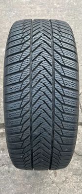 1x Winterreifen 225/45 R18 95V XL Esa Tecar SuperGrip Pro DOT21 7,4-8,2mm