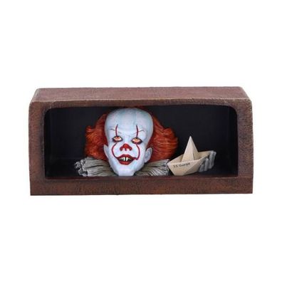 Es Figur Pennywise Drain 8 cm