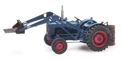 Artitec 387.313 Traktor Ford mit Frontlader 1:87