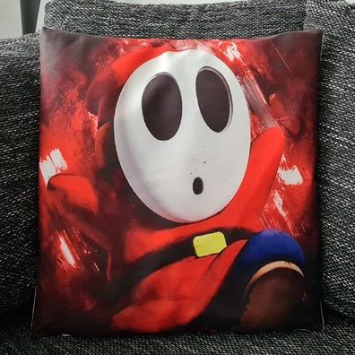Super Mario Kissenbezug: Shy Guy - 45cm x 45cm