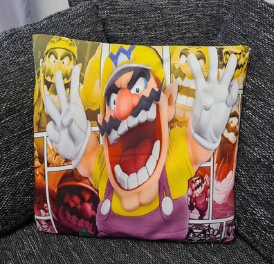 Super Mario Kissenbezug: Wario - 45cm x 45cm