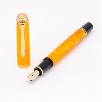 Pelikan M600 vibrant orange