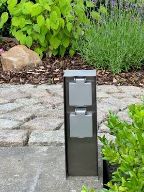 BOLD POWER Steckdosensäule Orio 10043, 2-fach, IP44, Eisen gebürstet