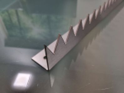 Zackenleiste zum Anschrauben 1 Meter für Tor und Zaunspitzen V2A geschliffen