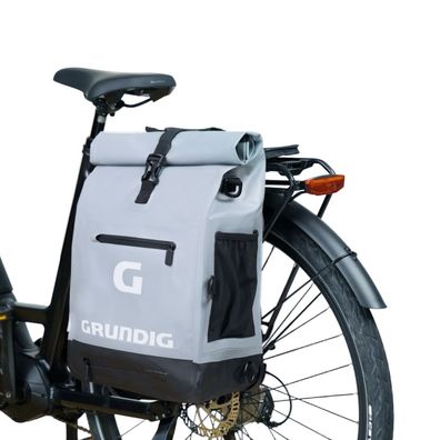 Grundig 3 in 1 Bike Bag Capacity 20-29 Litter backpack, pannier bag and shoulder bag