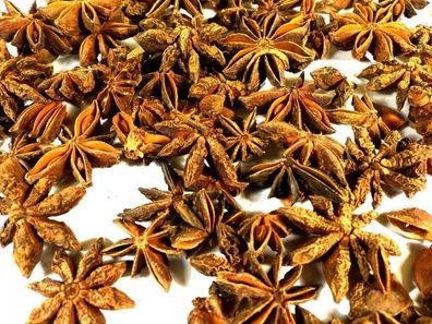 Sternanis ganz/gesiebt mit Bruch 100 g