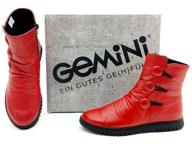 Gemini Damen Boots rot mit drei Zierknöpfen an der Außenseite