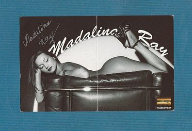 Madalina Ray (Pornodarstellerin) - persönlich signiert (21 x 13 cm)