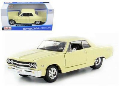 Maisto Die Cast Special Edition - 1965 Chevrolet Malibu SS 1:24 ca.21 cm L. NEU