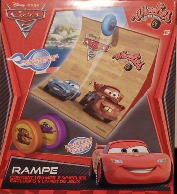 Disney Pixar Cars 2 Wheelies Jump Ramp + 2 Wheelies Set NEU