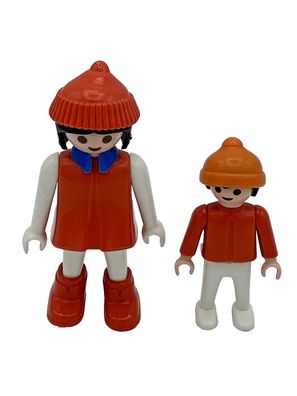 Playmobil Wintersport Klicky Mutter mit Kind und Schneeschuhen und Mütze für Ski