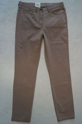 BRAX Laura Jeans Damen Gr.38 Regular Super Slim Stretch beige 99,95 € NEU