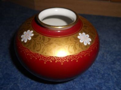 schöne Vase mit Blumendekor-Goldverzierung -Weimarer Porzellan Nr.485/35