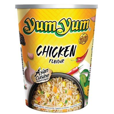 YumYum Instant Asian Nudelsuppe Cup mit Chicken Geschmack 70g