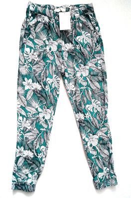 H&M Mädchen Hose Gemusterte Hose Gr. 146 geblümt NEU
