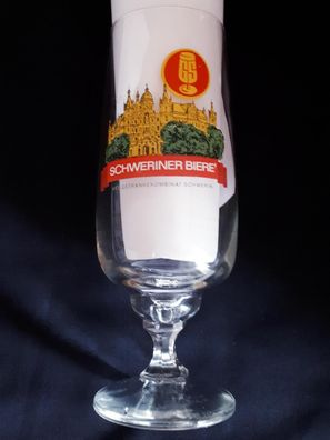 Bierglas Schweriner Bier VEB Getränkekombinat Schwerin Höhe ca. 16 cm 1