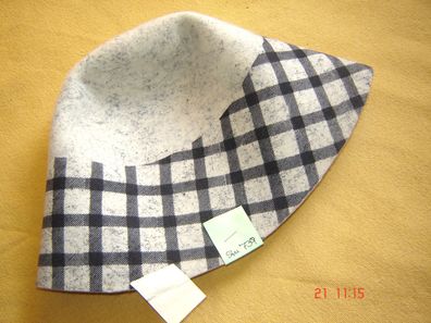 Hutstumpen Wolle Stumpen bedruckt weiß schwarz Karo 100 gr Ü 46 Rd 78cm Stu739