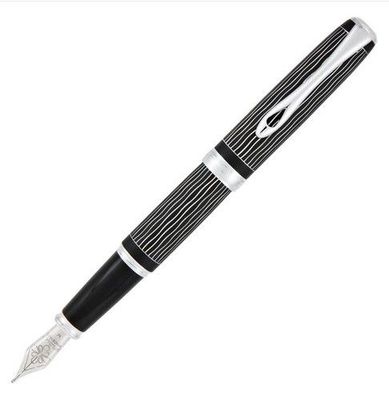 Diplomat Füllfederhalter Excellence guillochiert 14 kt, Feder