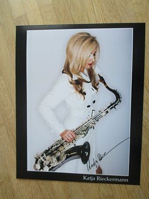 Rod Steward Saxophonistin Katja Rieckermann - handsigniertes Autogramm!!!