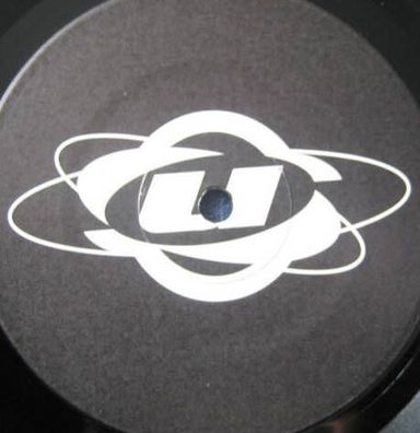 Intrance Feat. D-Sign ?– Visions Of Love