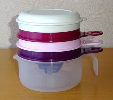 Tupperware® * * KüchenPerle * * Eitrenner, Reibe, Zitruspresse - LILA