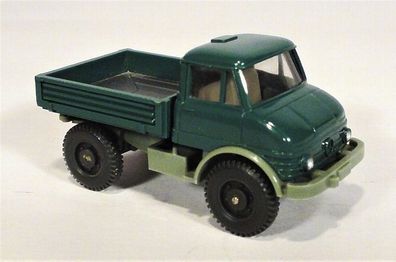 Wiking H0 371 Mercedes Benz MB Unimog U 406 U406 Zugmaschine grün