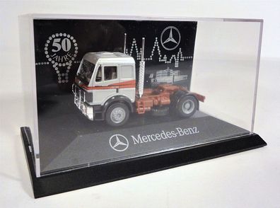 Herpa H0 Werbemodell MB Mercedes Benz 1748 50 Jahre Niederlassung Mainz Vitrine