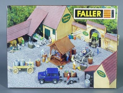Faller H0 353 Weinpresse Sasbach Kelter Winzer Kutsche Fässer Wein Presse NEU OVP