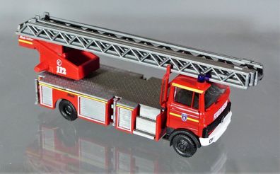 Busch H0 40782 MB Mercedes Benz LP809 LP 809 Feuerwehr Bad Camberg Metz Drehleiter