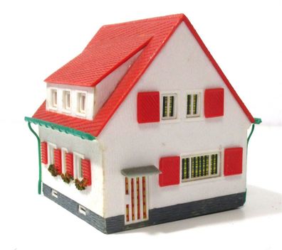 Spur TT Fertigmodell Landhaus/Einfamilienhaus (R10/85C)