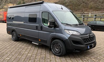für Opel Movano C Light Twin Monotube AT1 Felge 18 Zoll 8,5x18 stone Anfahrschutzring