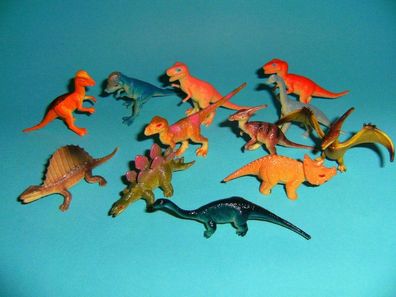 Dinos Dinosaurier 12erSet 8cm T-Rex Stego Langhals Tiere Gummidinos Spielzeug spielen