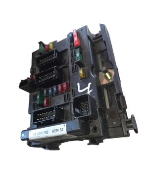 Sicherungskasten. 9650663980 Peugeot 307