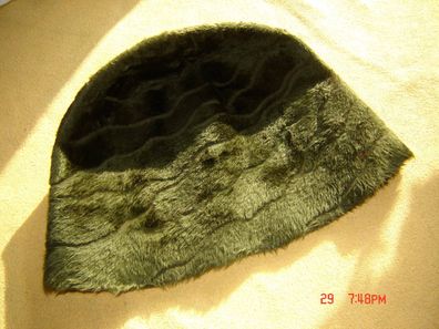 Hutstumpen Melousine Haar m Muster oliv 60 gr Ü 51cm Rd 71cm Stu634