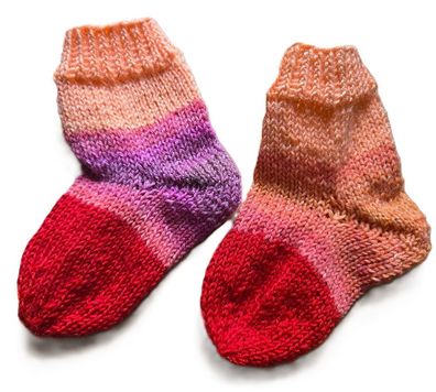 1 Paar handgestrickte Kinder-Socken - Größe 20/21