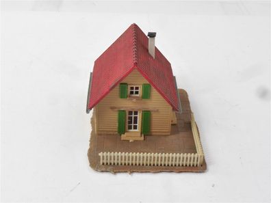 Spur H0 Gebäude Wohnhaus Einfamilienhaus