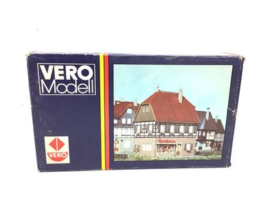 Vero H0 129/00648 Gebäude-Bausatz Stadthaus mit Laden Wohnhaus Geschäft 1:87