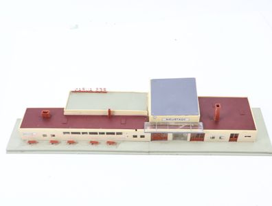 Faller N 1101 Gebäude Bahnhof "Neustadt"