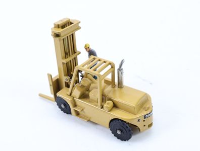 NZG H0 124 Modellauto Gabelstapler Caterpillar CAT B25 1:87 / Metall