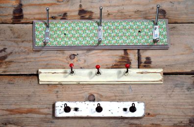 Set: 3x Hakenleiste Shabby DDR Landhaus Alt Antik Vintage Klein drei Haken Konvolut