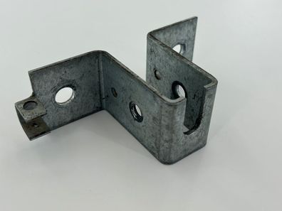 AEG Braitmaier Torbefestigung Toranbinder Torbeschlag Torblattwinkel Haltewinkel Torb