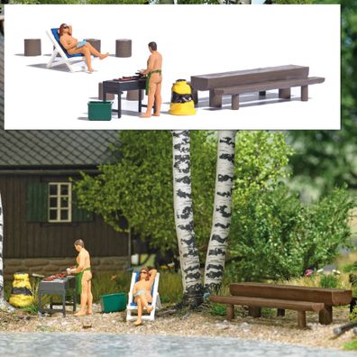 Busch H0 7946 Action Set: Nacktgriller mit Figuren & Grill Szenenset Diorama