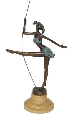 Bronzefigur Tänzerin mit Reif Anmutige Ballerina auf Sockel Höhe 30 cm Art Déco