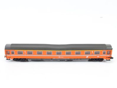 Roco N 02261 Personenwagen Abteilwagen 1. Kl. 19-71 000-1 ÖBB