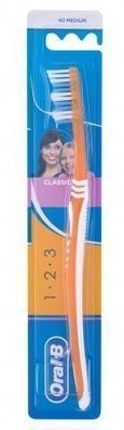 Oral-B Klassische Premium Zahnbuerste, Einzelverpackung, Hochwertige Qualitaet