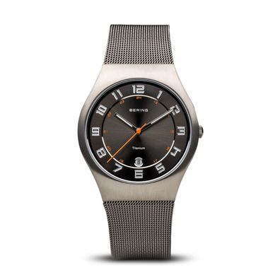 Bering Herrenuhr Classic grau gebürstet 11937-007